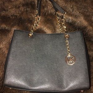Michael Kors Chain link tote bag